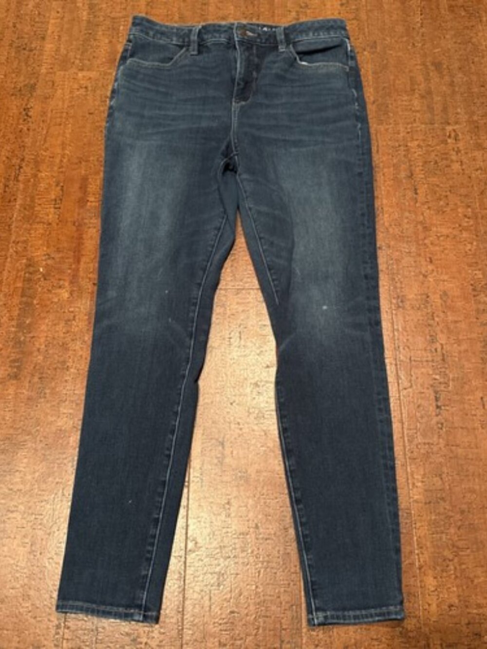 American Eagle Women’s 8 Reg Super Hi-Rise Jegging The Dream Jeans Blue Denim